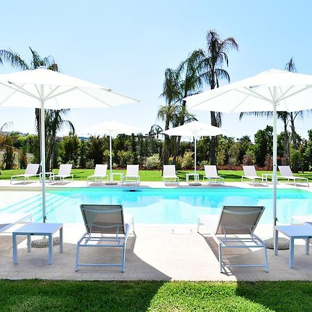 Borgo Fiorito Relais Bed and Breakfast Parabita Εξωτερικό φωτογραφία