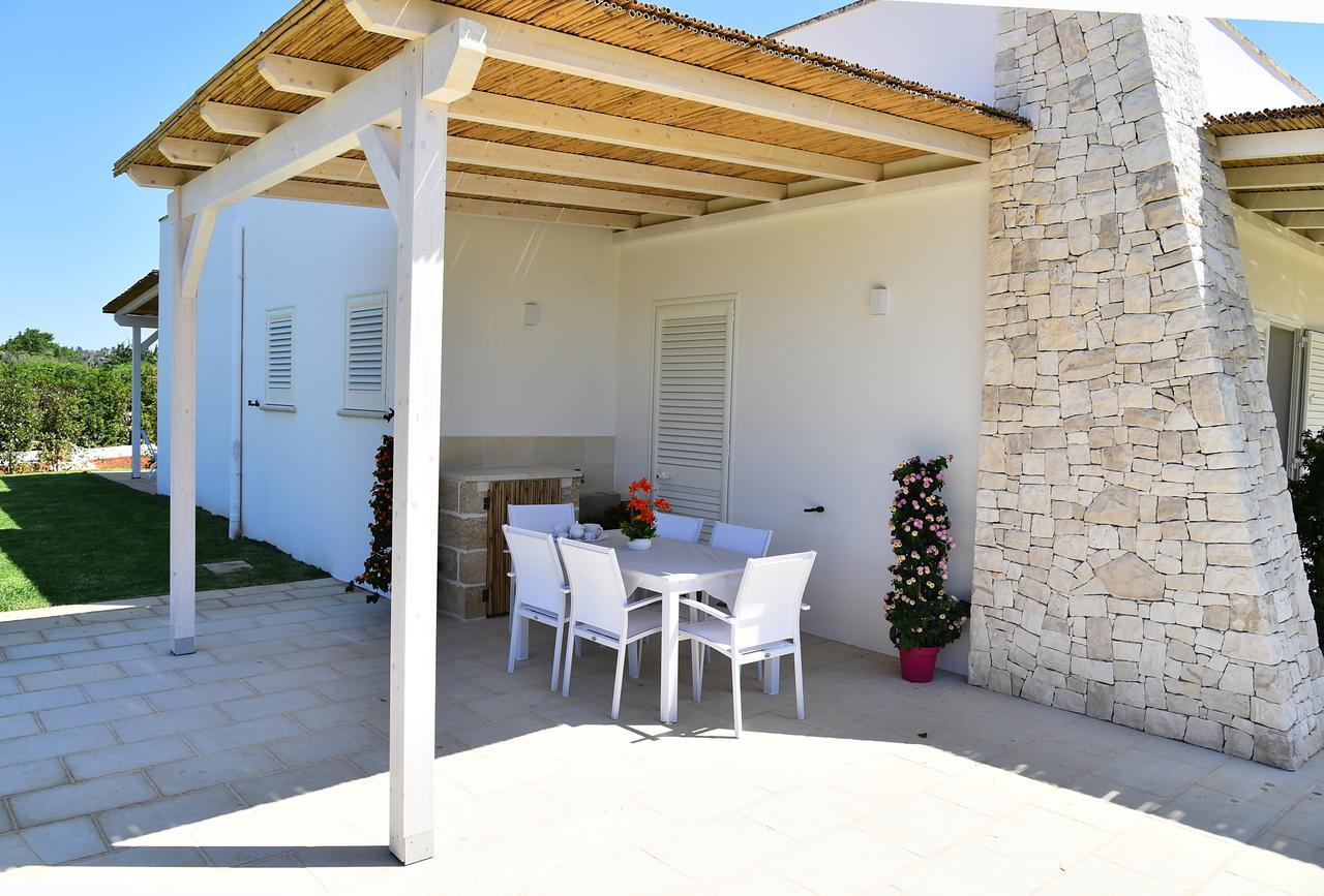 Borgo Fiorito Relais Bed and Breakfast Parabita Εξωτερικό φωτογραφία