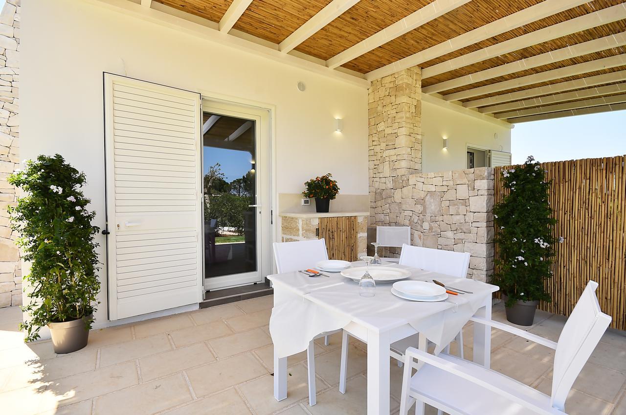 Borgo Fiorito Relais Bed and Breakfast Parabita Εξωτερικό φωτογραφία
