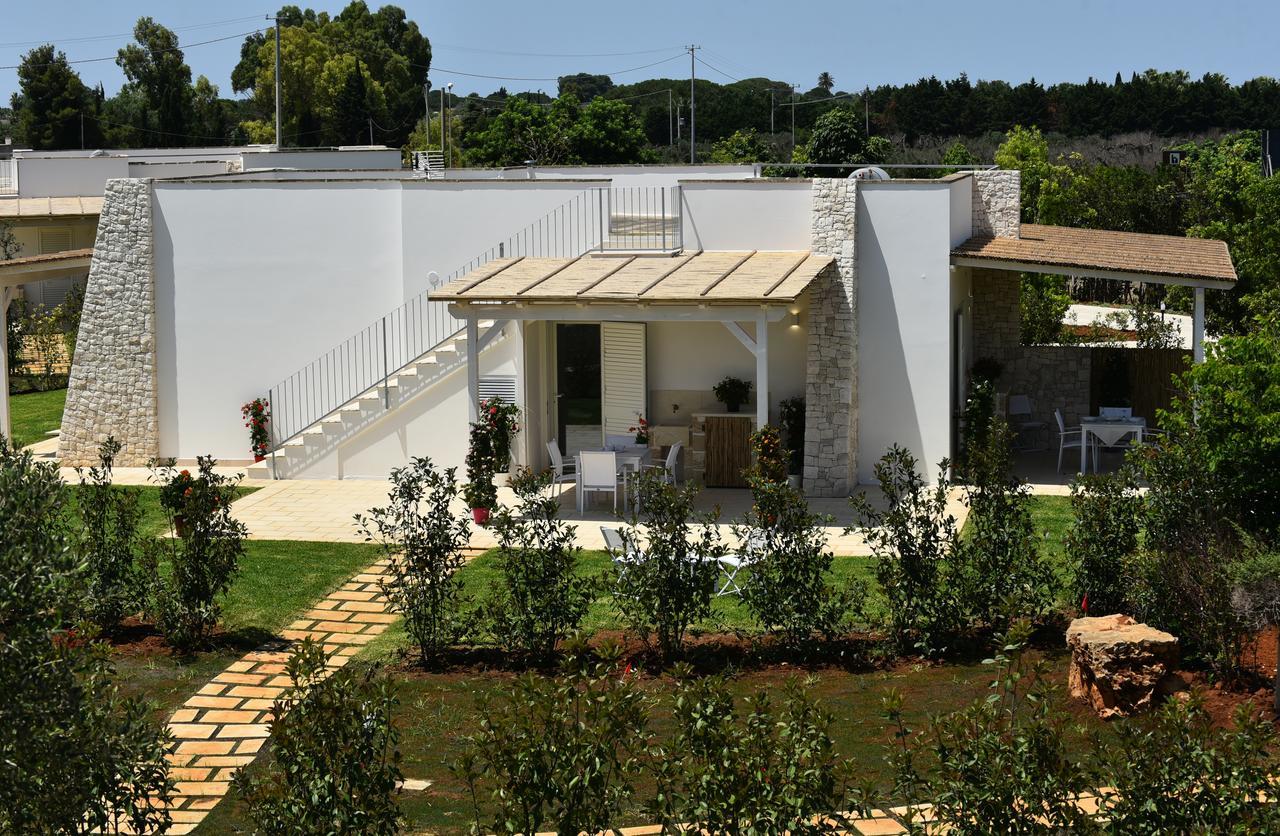 Borgo Fiorito Relais Bed and Breakfast Parabita Εξωτερικό φωτογραφία