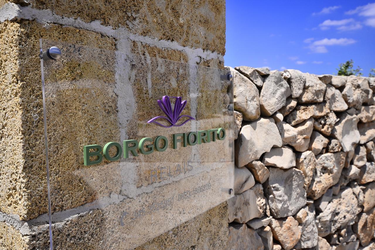 Borgo Fiorito Relais Bed and Breakfast Parabita Εξωτερικό φωτογραφία
