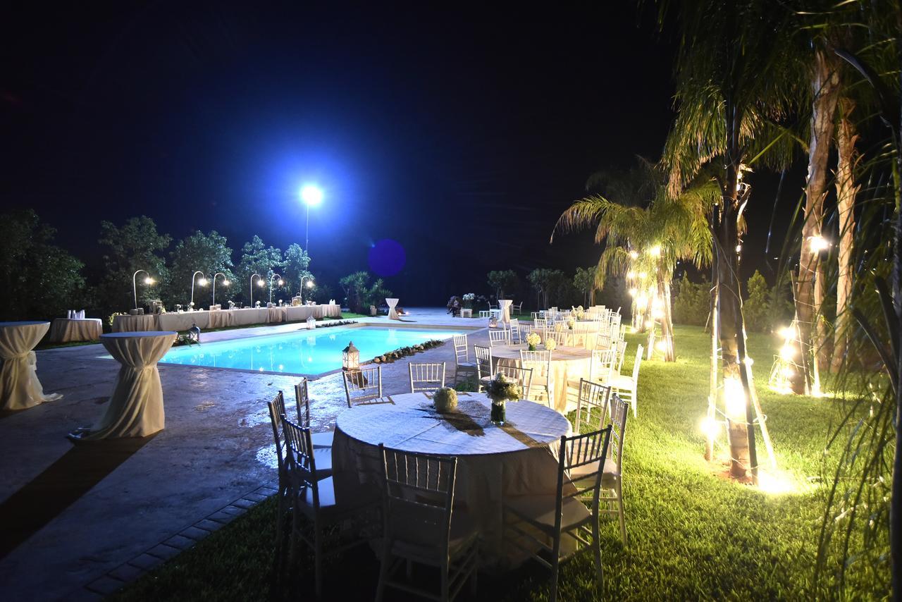 Borgo Fiorito Relais Bed and Breakfast Parabita Εξωτερικό φωτογραφία